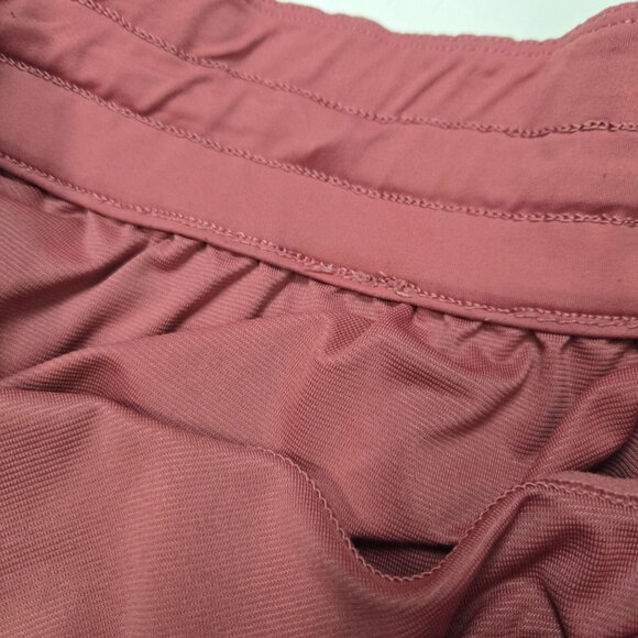 Lululemon Women's Size 12 Tracker Running Shorts V 4" in Lush Pink FLAW - Picture 9 of 10